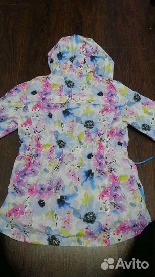 Ветровка для девочки