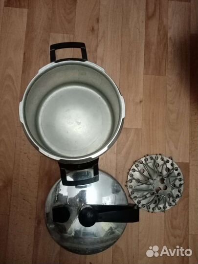 Скороварка СССР 6л,посуда
