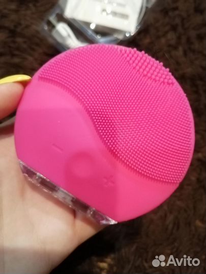 Щётка для очищения лица