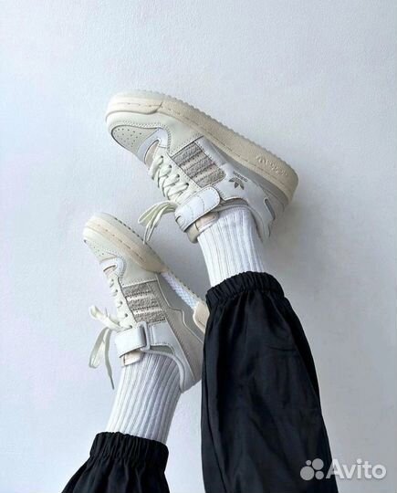 Кроссовки adidas forum low женские