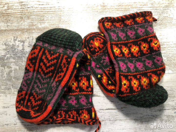 Носки шерстяные яркие из Абхазии