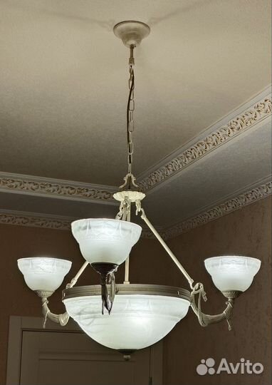 Люстра потолочная