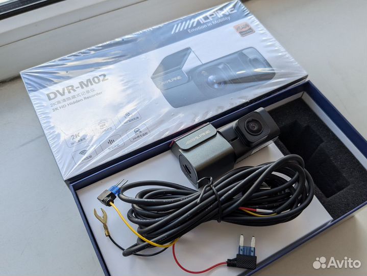 Видеорегистратор Alpine DVR-M02 2K