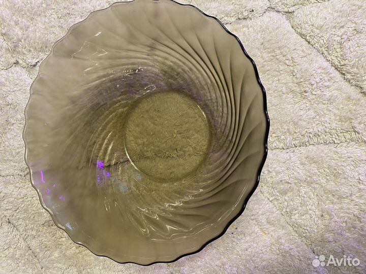 Салатник новый