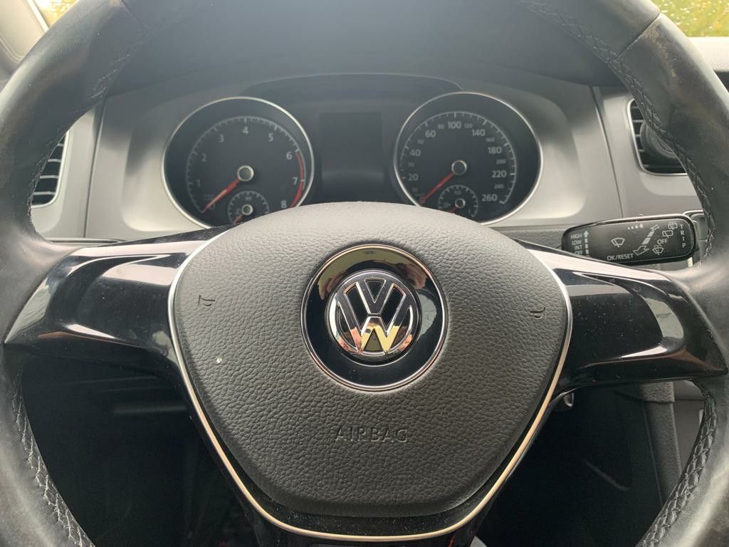 Volkswagen Golf: фото владельца