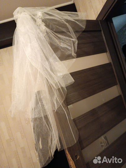 Свадебное платье 48 50 бу
