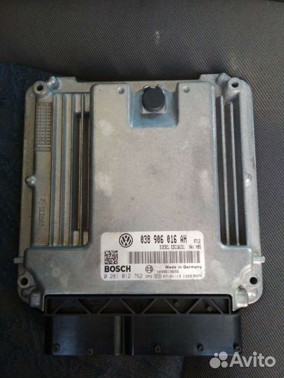 Блок управления двигателем