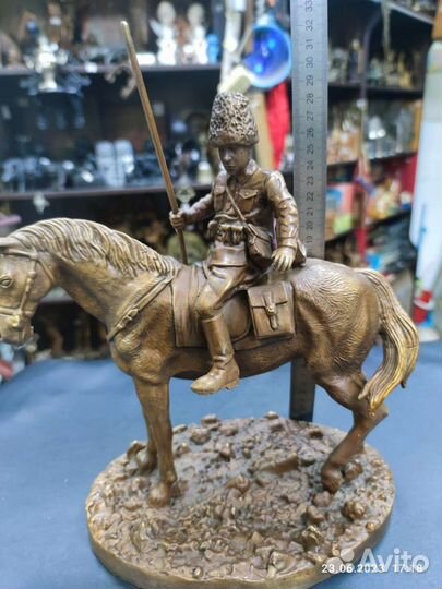 Бронзовые статуэтки Казаков. Казак на коне