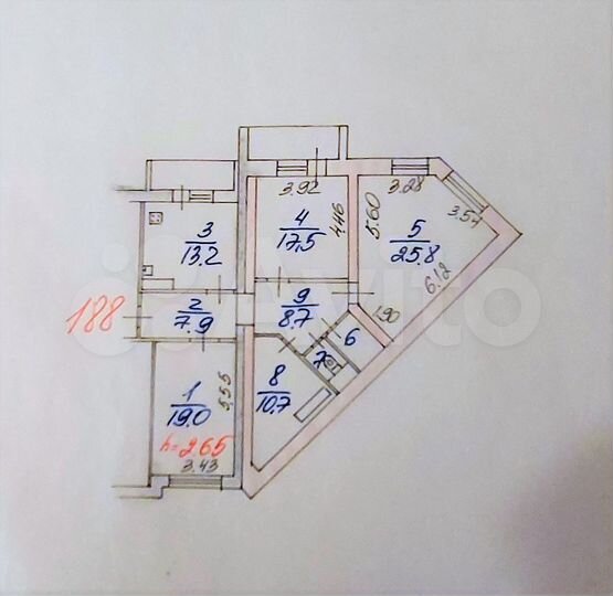 3-к. квартира, 107,3 м², 2/10 эт.