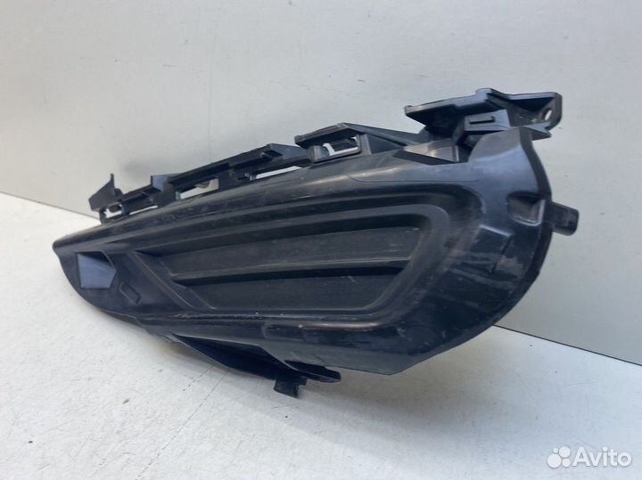 Решётка в бампер левая Volvo XC60 2017+