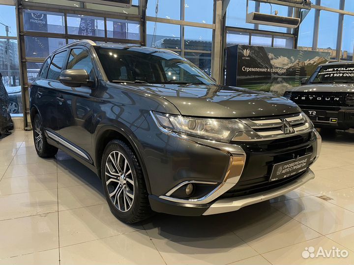 Mitsubishi Outlander 2.4 CVT, 2016, 115 273 км