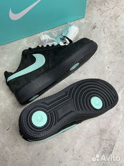 Nike Air Force 1 Low Tiffany Premium