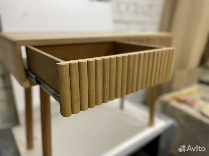 Консоль из массива с реечными фасами