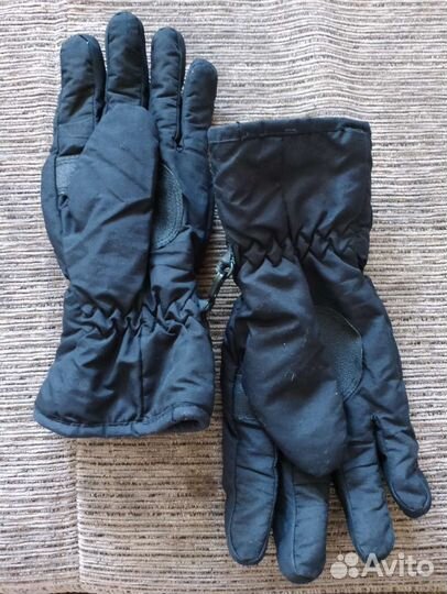 Горнолыжные перчатки