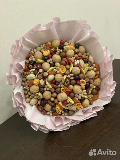 Букет из сухофруктов