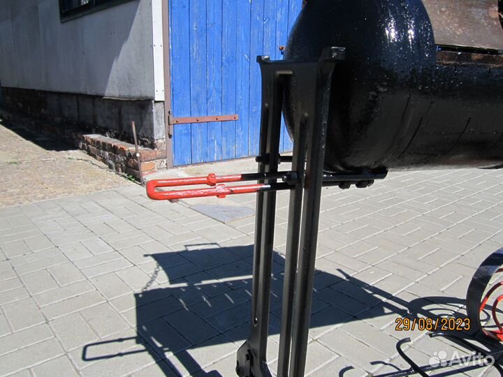 Мангал на колёсах