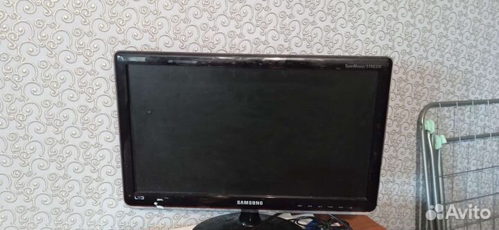 Монитор Samsung 19 дюймов