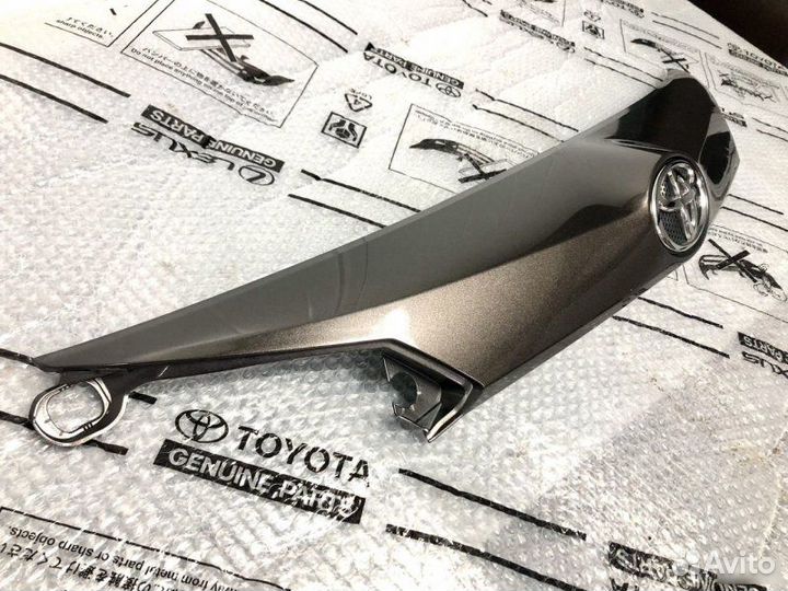 Накладка багажника Toyota Rav4 40