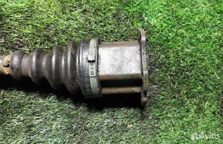 Привод передний левый audi A4 allroad quattro (B8)