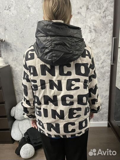 Весенняя курта на девочку