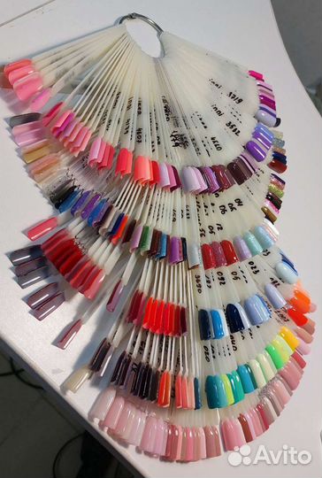 Маникюр и педикюр