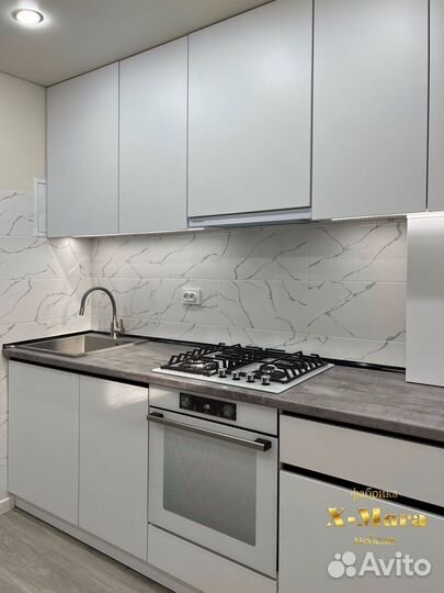 Кухонный гарнитур прямой