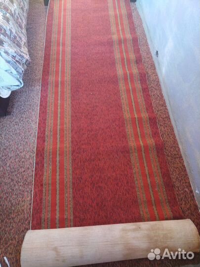 Красная ковровая дорожка СССР б/у палас