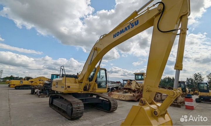 Гусеничный экскаватор Komatsu PC300-8, 2011