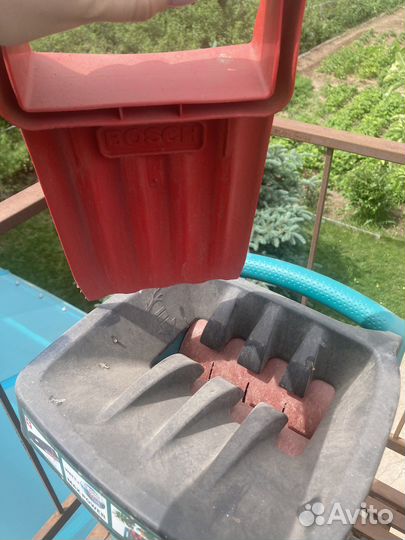 Измельчитель веток Bosch AXT Rapid 2000