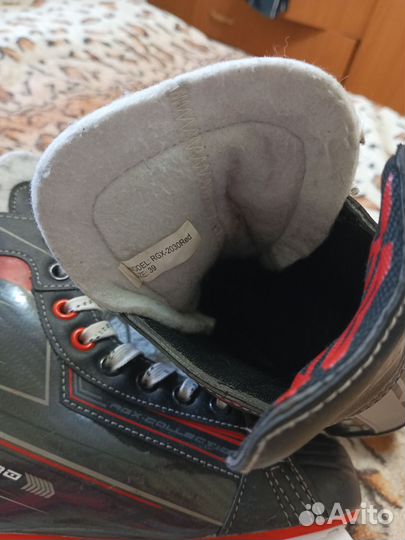 Коньки хоккейные, размер 39