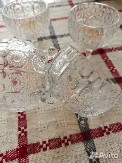 Джемница (икорница) стеклянная