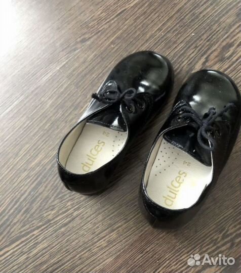 Лаковые туфли для маьчика 24