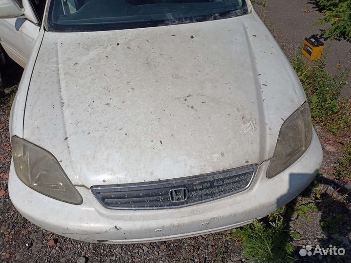 В разбор Honda Civic 1999г. D16A 4WD A/T