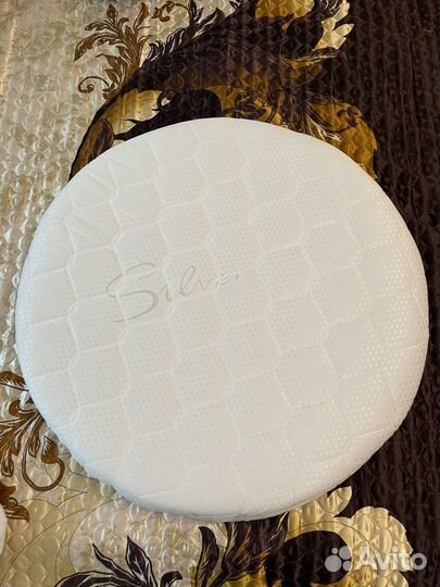 Матрас круглый в детскую кроватку