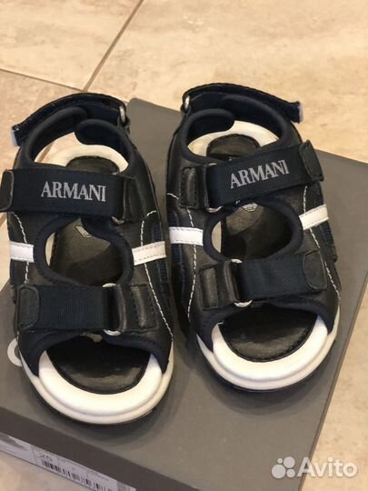 Босоножки детские Armani