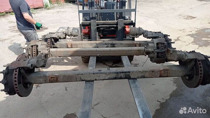 Продам ось BPW