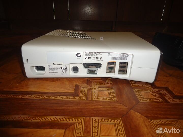 Xbox 360 Slim прошита (Freeboot)