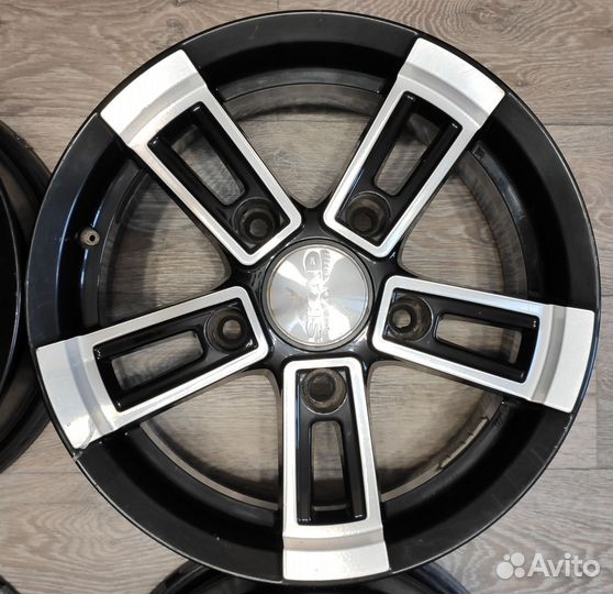 Литые Диски R15 Скад тор 5x139.7 шнива