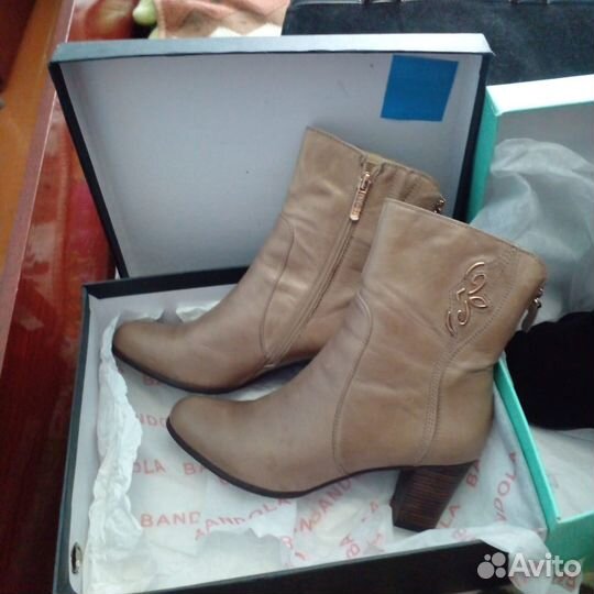 Женская, мужская одежда