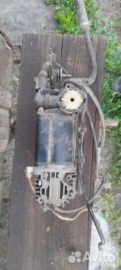 Компрессор пневы таурег 2007 год