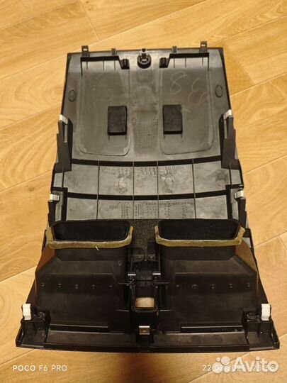 Наклада центральной консоли Honda Accord 7