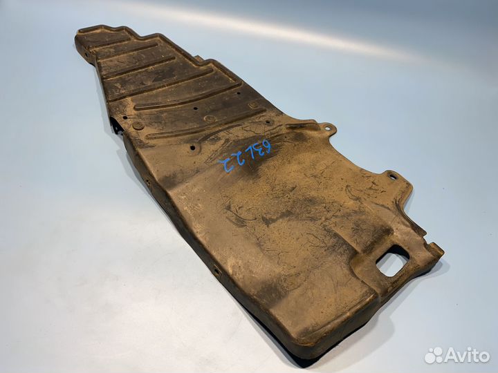 Пыльник двигателя левый для Mitsubishi Lancer 9