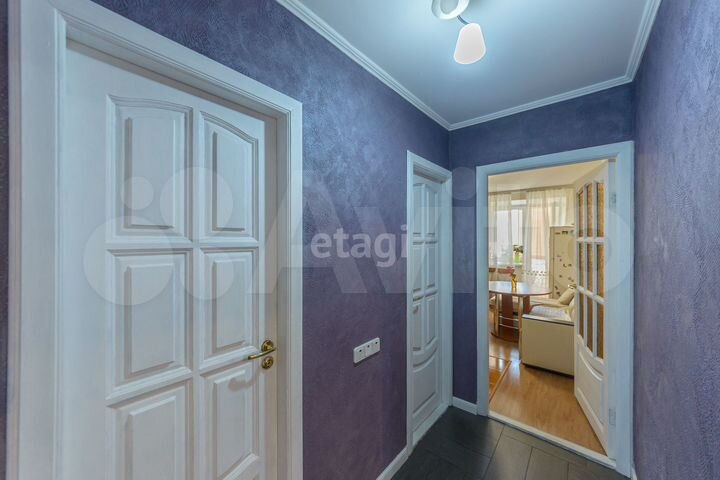 2-к. квартира, 72,5 м², 3/9 эт.