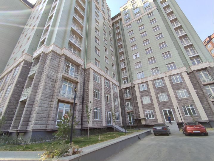 4-к. квартира, 140 м², 12/13 эт.