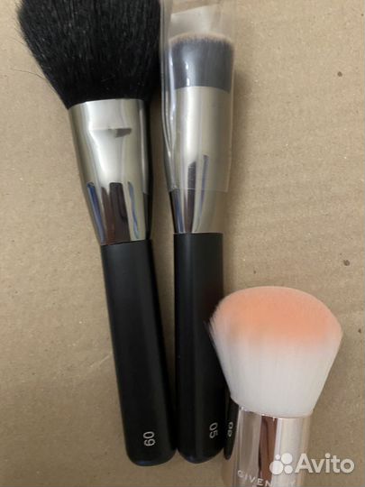 Кисти для макияма Kiko Milano Givenchy