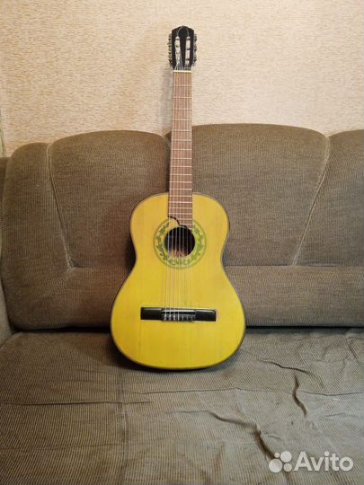 Гитара семиструнная