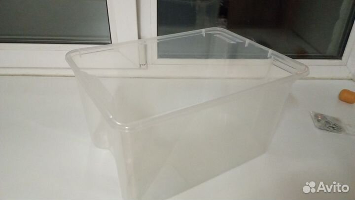 Ящик хозяйственный