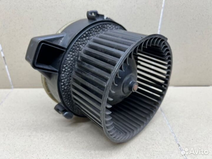 Моторчик отопителя Bmw 6-Serie Gt G32 B57 2018