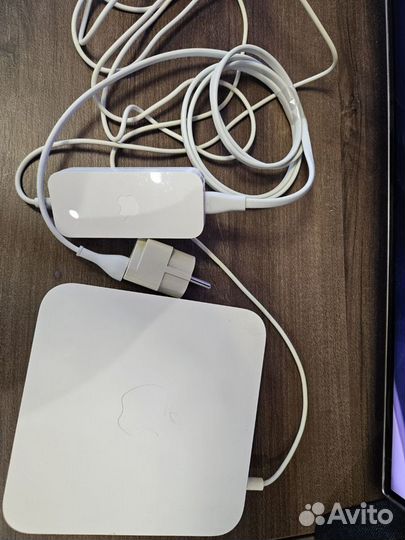 WiFi роутер Apple Air Port Extreem 2,4 GHz 5,0 Ghz