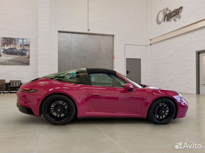 Porsche 911 Targa 4 GTS 3.0 AMT, 2023, 1 300 км